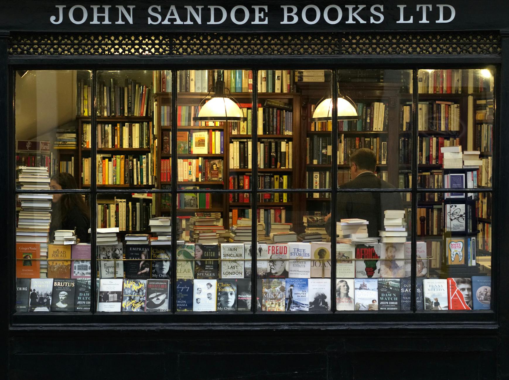 The Magic of Bookstores: A Haven for Bibliophiles